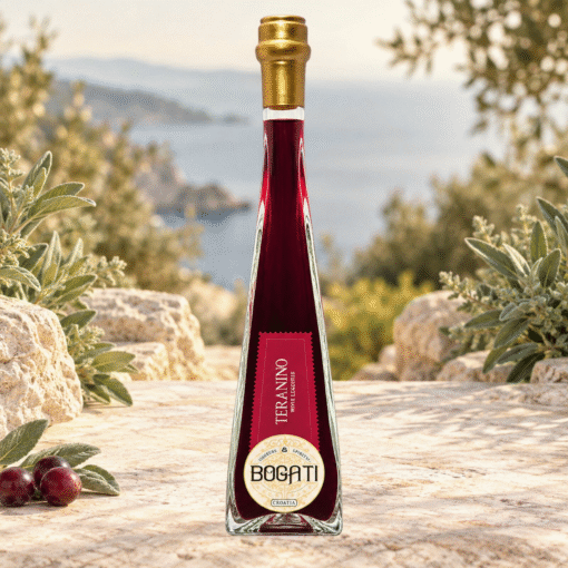 BOGATI Teranino 0,20L – premium hrvatski liker od Terana s voćnim aromama i blagim začinskim notama.