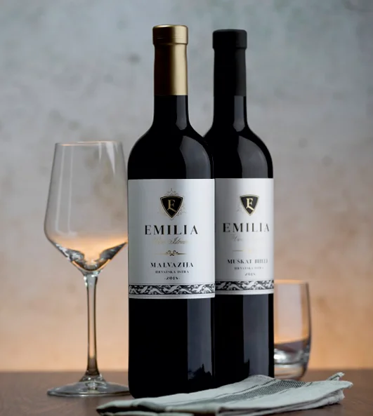 Vina Emilija Graševina i Malvazija – dva vrhunska bijela vina iz Hrvatske s prepoznatljivim okusima i aromama